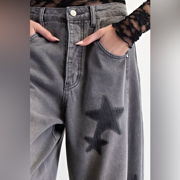 Easel “Stargazer Barrels” Baggy Barrel Jeans | Black Denim - Picture 5 of 6